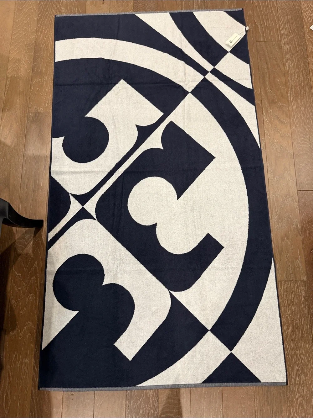 Tory Burch Colorblock T Navy and White Logo-Print Towel